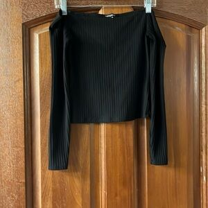 Women’s Ribbed Off-The-Shoulder Long-Sleeved Top